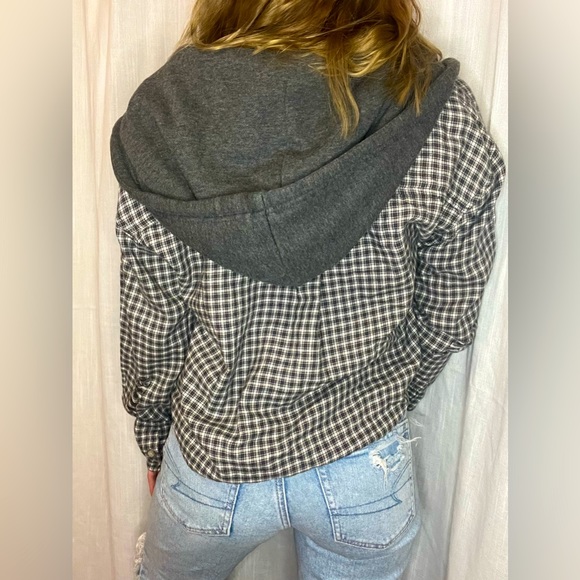 AE Cropped Flannel Shirt Hoodie, Size XS - Picture 2 of 5
